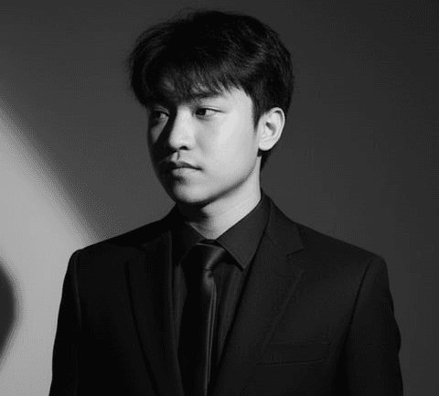 Jayson, founder of Dravyx Automation